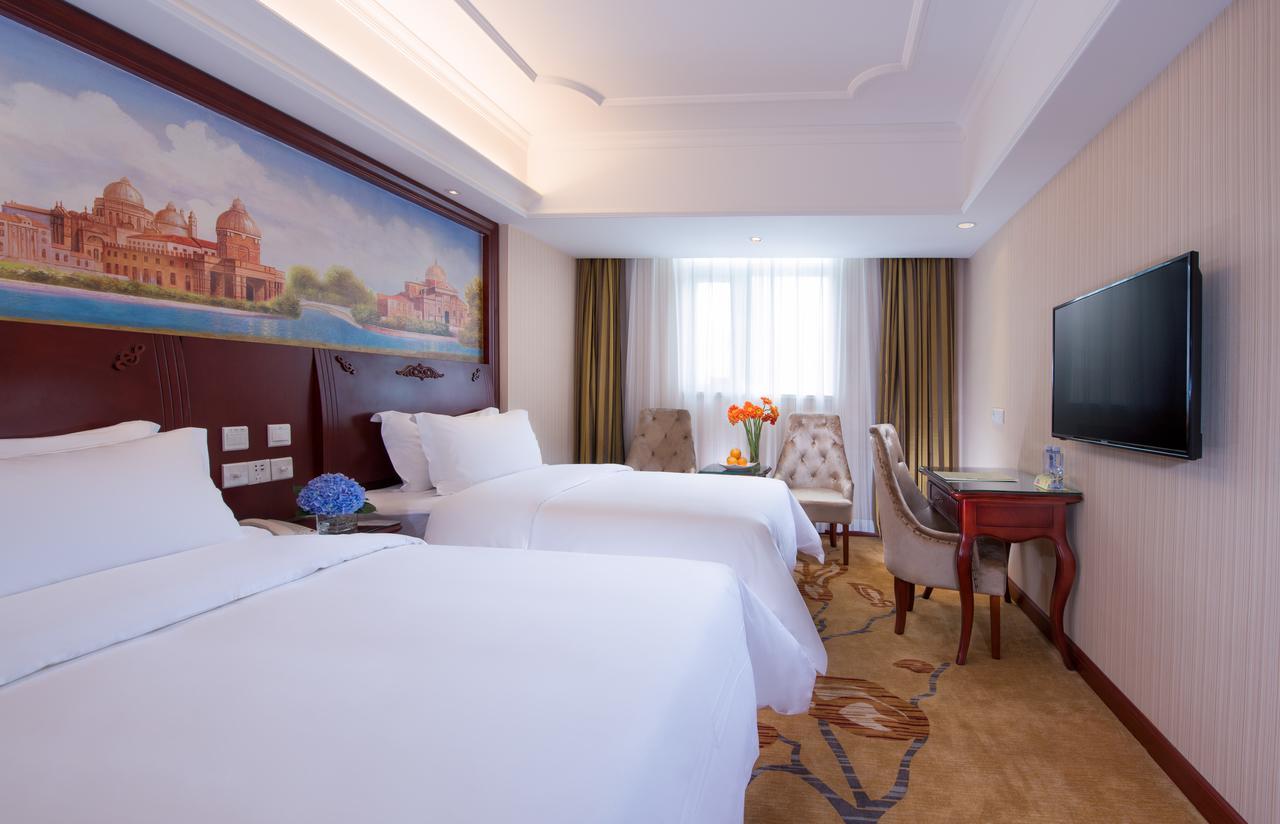 Vienna 3 Best Hotel Meilong Road Шънджън Екстериор снимка